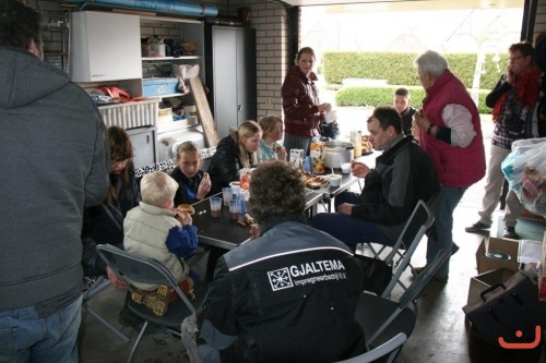 NL DOET Vrijwilligers aktief in 't Sieljerder Kampke_8